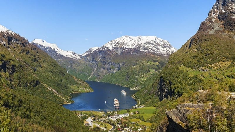Geirangerfjord, Norway - Scenic Cruises for Nature and Wildlife