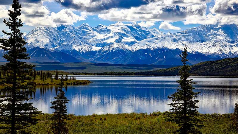 lake and mountain range at Denali National Park.