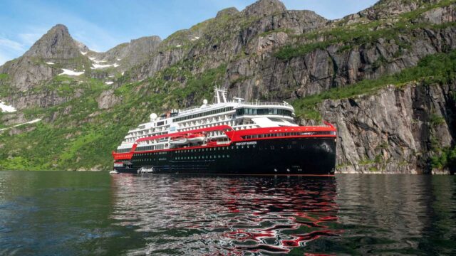 Hurtigruten: Buy One, Get One