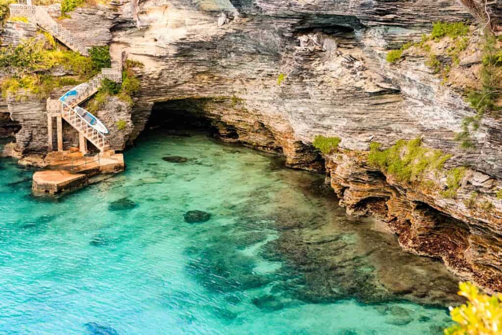 Cliffs meeting the ocean water in Bermuda.