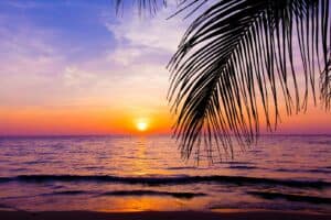 Beautiful colorful sunset over the ocean in Hawaii. Credit: EwaStudio - stock.adobe.com Beautiful colorful sunset over the ocean in Hawaii.